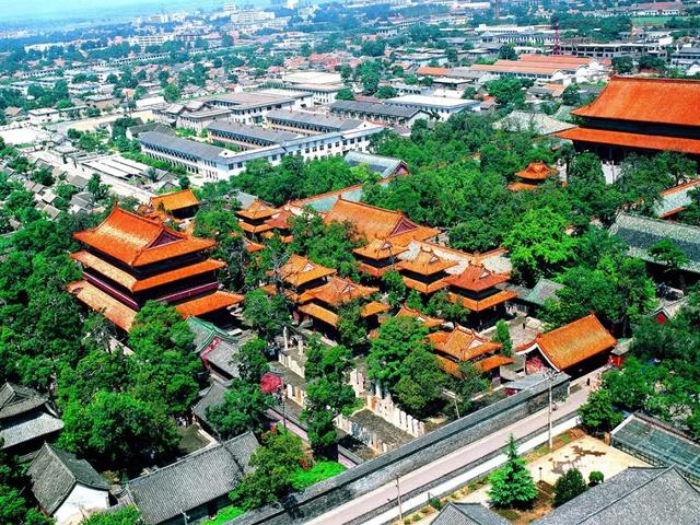 曲阜孔廟旅遊攻略：9進庭院深度遊覽路線與核心景點解析