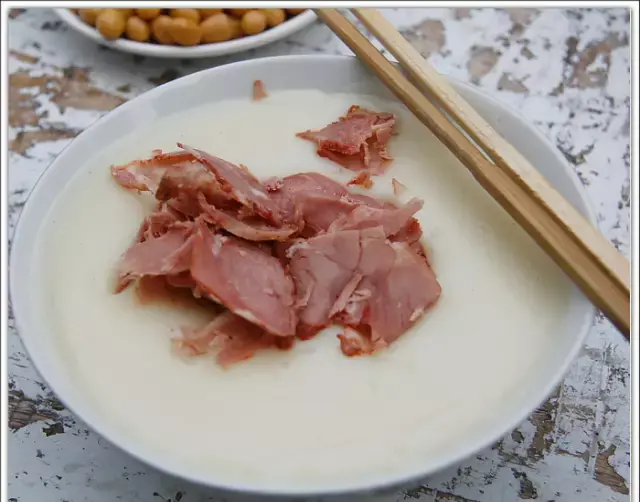 特色曲阜美食體驗：粥泡羊肉與黃豆小米粥的美味指南