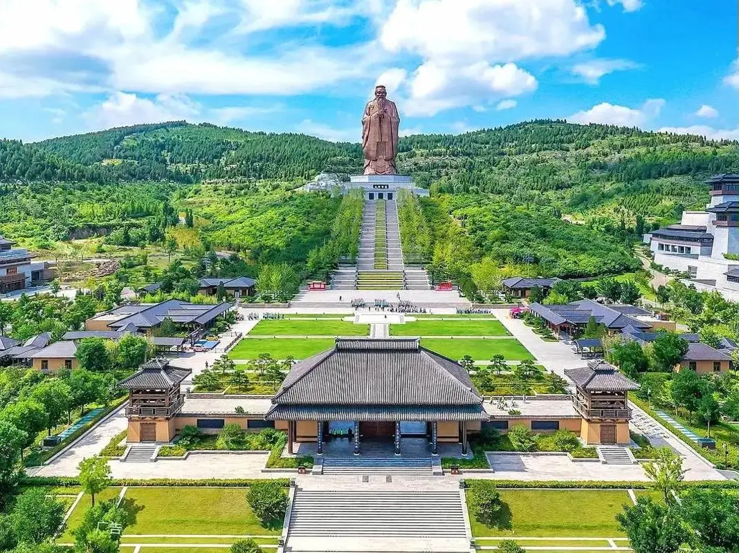 尼山聖境：追尋聖人足跡，體悟儒學真諦